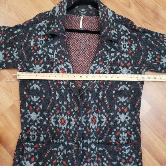 Free People Navajo Style Alpaca Wool Blend Blazer Cardigan Sz M Red Grey - Picture 9 of 11